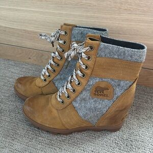 Sorel Lexi Wedge Boot
